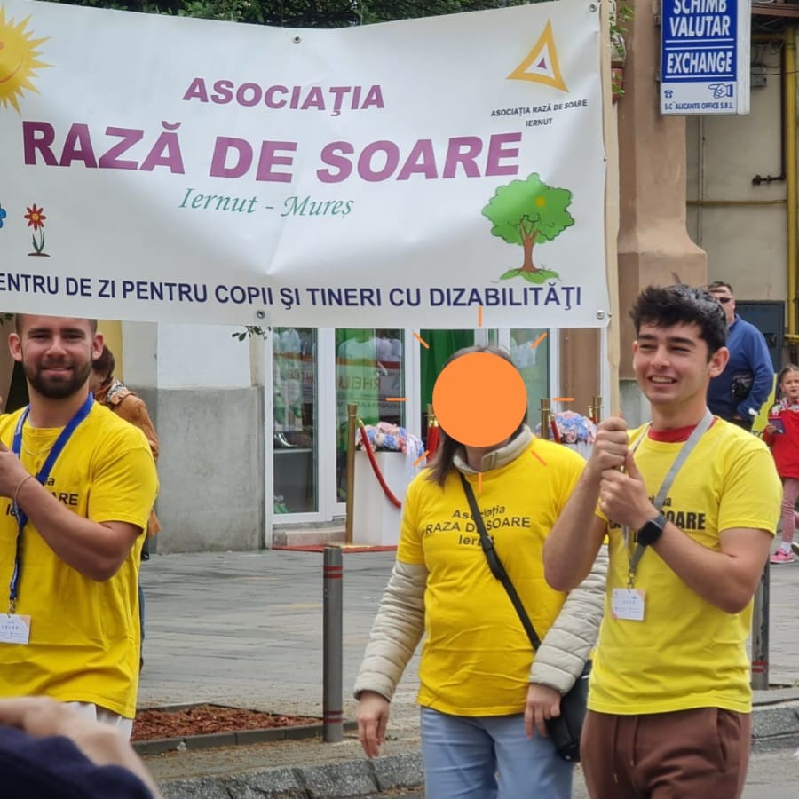 Eroii care unesc